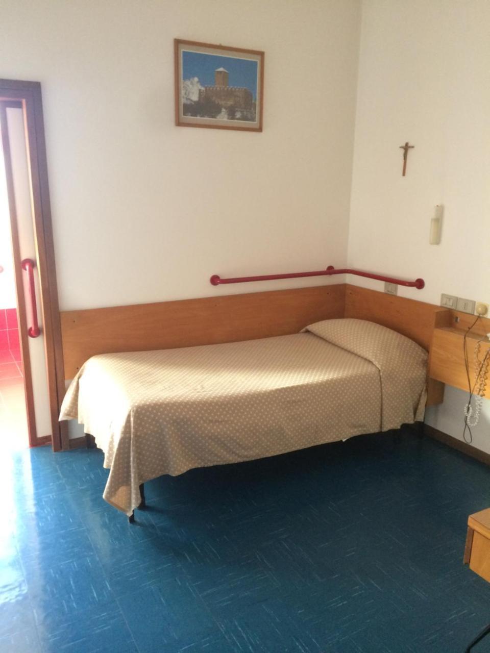 Casa Per Ferie Al Centro Hotel Белуно Екстериор снимка